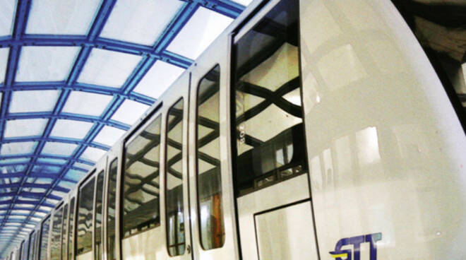 Trasporti Metropolitana metrobus metr