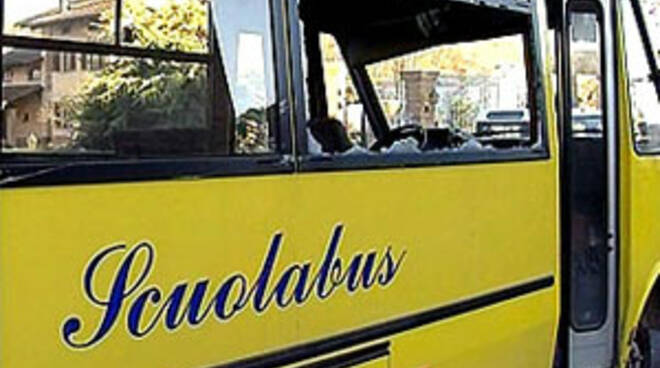 incidente scuolabus