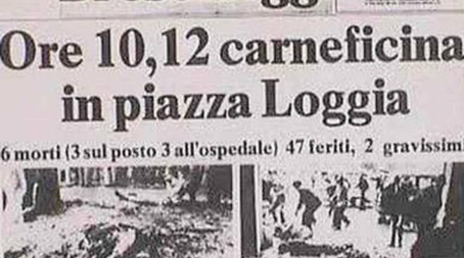 strage piazza loggia-giornale