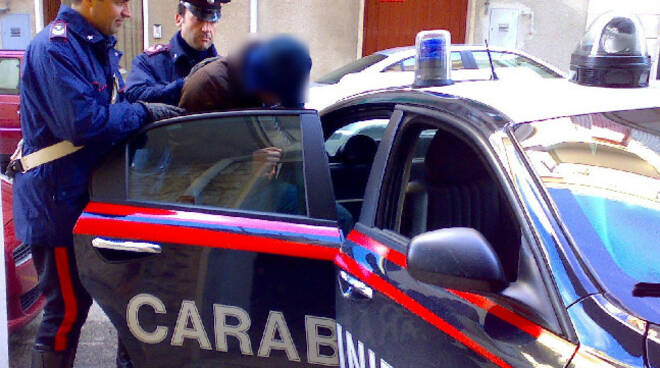 arresto carabinieri ok
