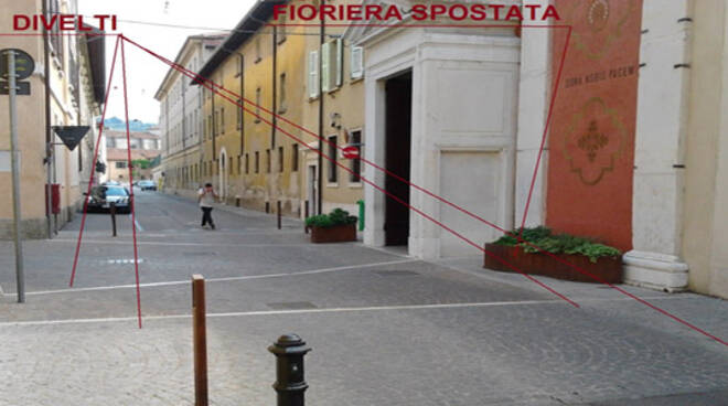 piazzetta S. Gaetano DOPO IL DANNO