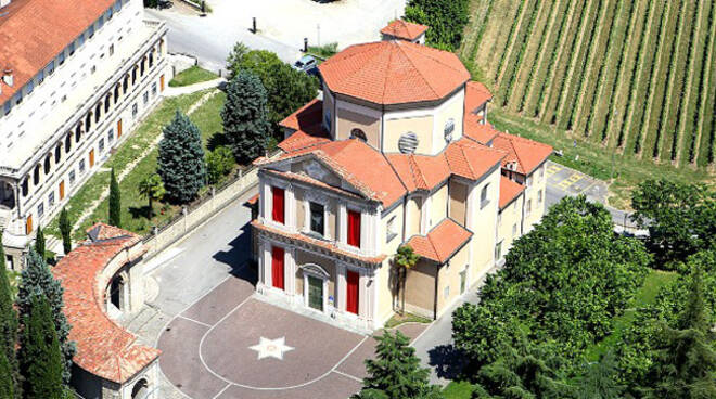 santuario madonna della neve Adro