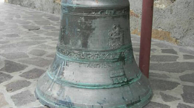 campana angolo terme