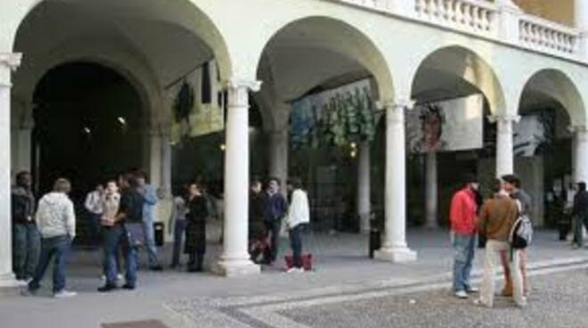 università brescia cortile