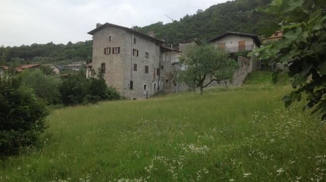 foto Castello Sorzino_Riva di Solto_Area a rischio