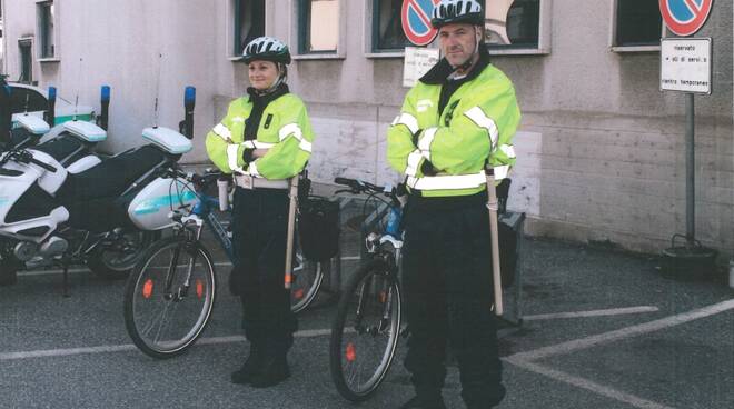 polizia bicicletta