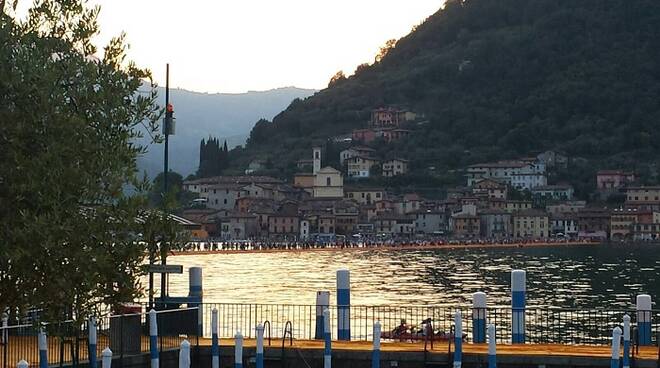 christo-passerella-tramonto