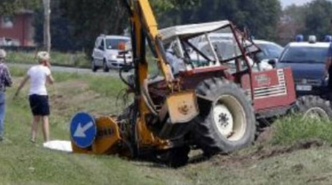 Leno-trattore-muore-boglioli