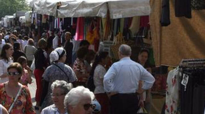 polizia-locale-mercato-montichiari