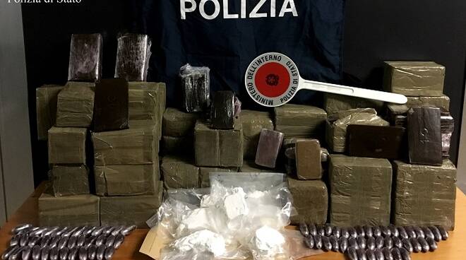 sequestro-hashish-polizia-brescia