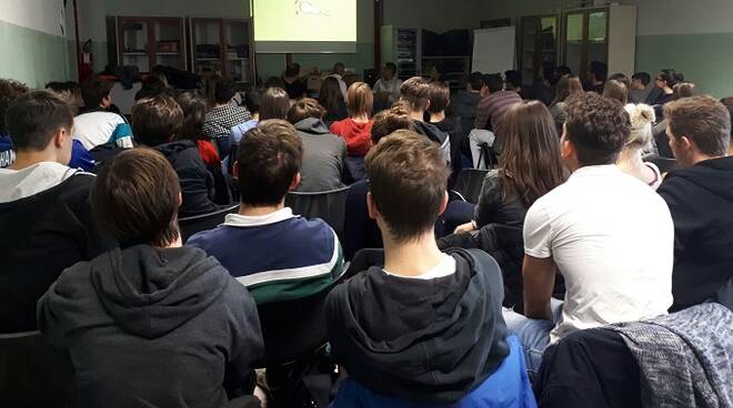 incontro-studenti-lautari