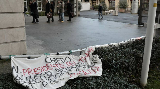 Tribunale-protesta-brescia-confisca-beni