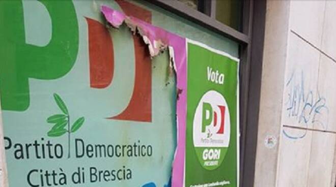 atto-vandalico-sede-pd