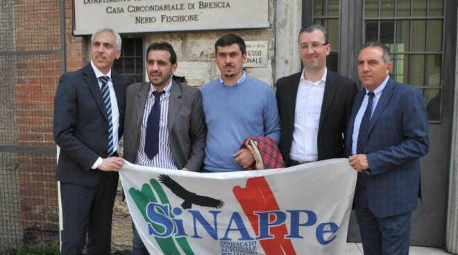 Carcere-visita-sinappe-lega