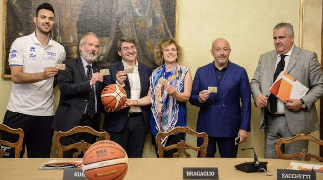 Basket-brescia-abbonamenti-ubi