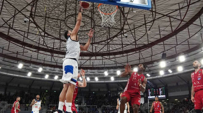 Basket notte grande PalaLeonessa Brescia batte Milano