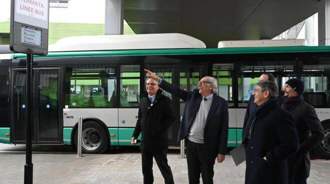 Brescia sempre più smart autobus portata cellulare