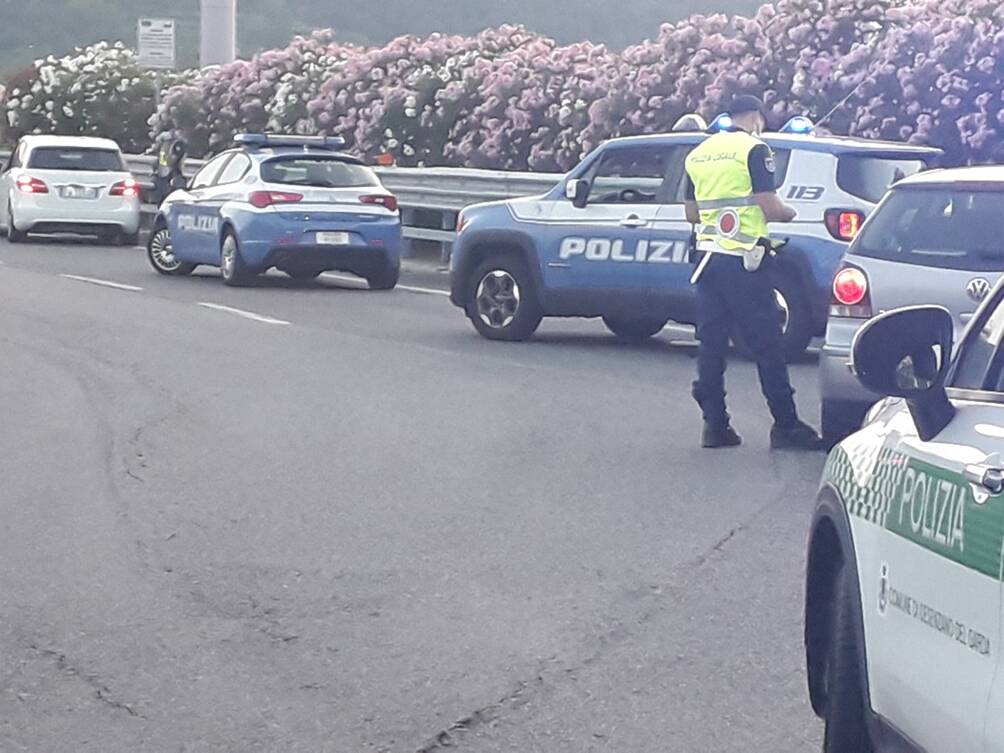 desenzano controlli straordinari della polizia