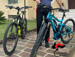 Lonato Cc restituiscono bici rubate a una turista Denunciati padre e figlio