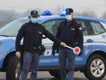 polizia mascherina coronavirus