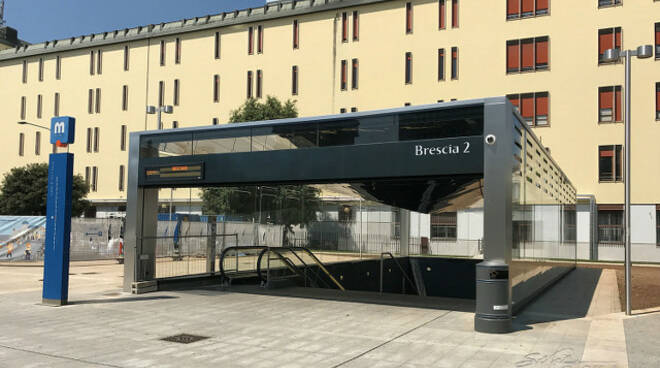 Brescia aggredisce controllore metro che gli chiede biglietto denunciato