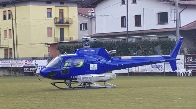 elicottero di regione lombardia a Bienno