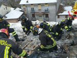 Lodrino in fiamme il tetto di una casa Sul posto i vigili del fuoco