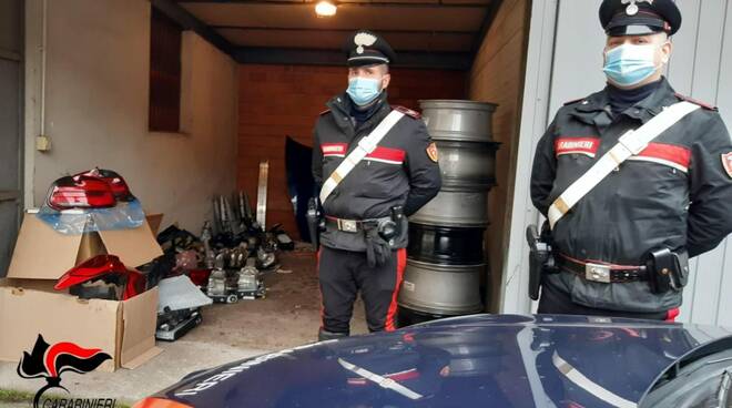 carabinieri Ricambi rifiuti Capriano