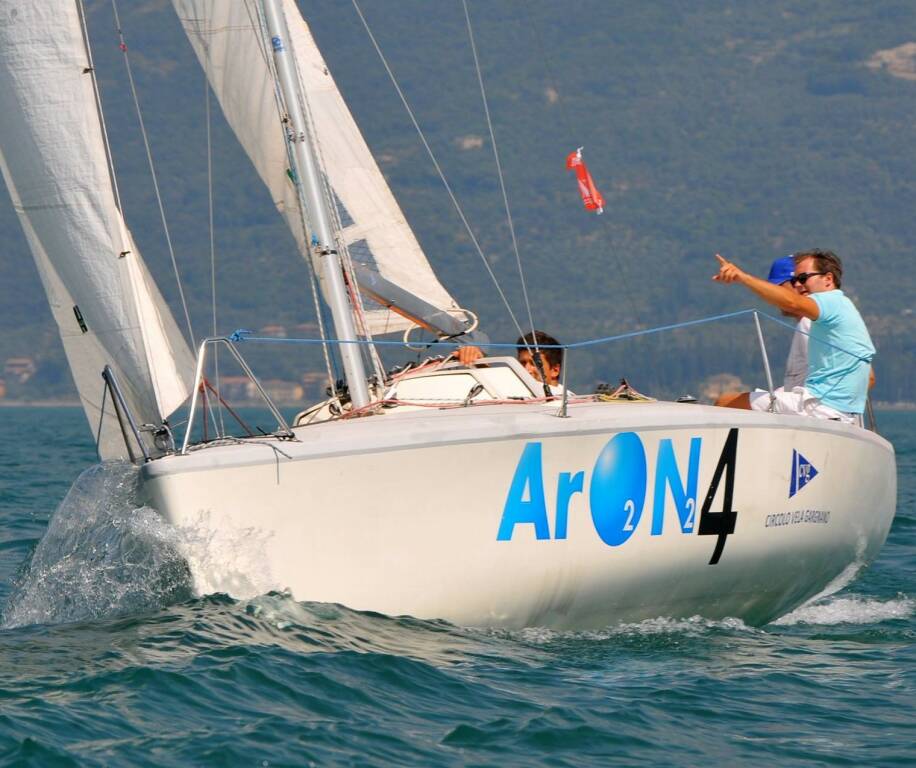 Gargnano, la vela riparte con il “Trofeo Bianchi-Alpe del Garda”