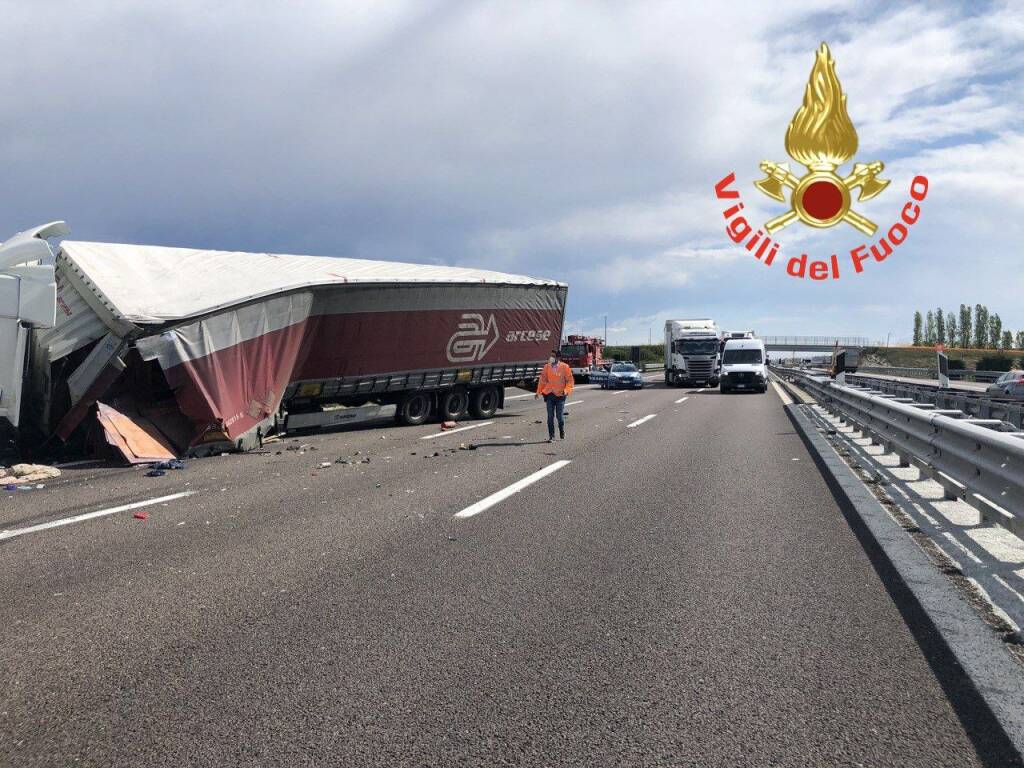 Incidente Autostrada A4 tra Sommacampagna e Desenzano