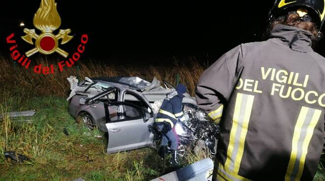 Incidente A4 fuori strada vigili del fuoco