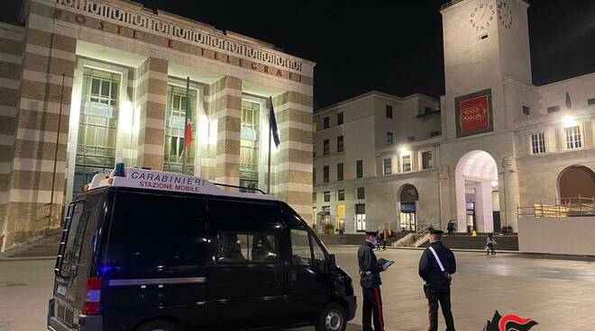 carabinieri piazza vittoria