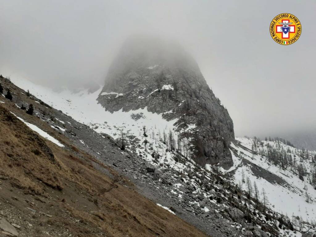 soccorso alpino pizzo camino