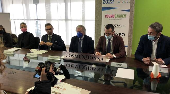 Al via Cosmodonna, la fiera nazionale dedicata al cosmo femminile: dall’8 all’11 aprile al Brixia Forum / Fiera di Brescia