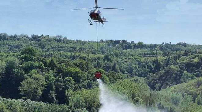 incendio elicottero