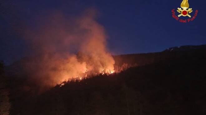 incendio vezza d'oglio e valvestino