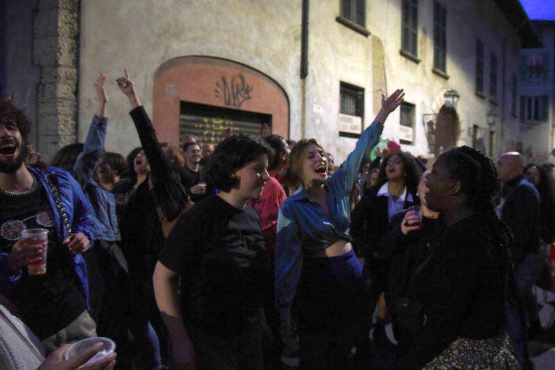 Carminiamo Festa dell'Europa quartiere Carmine locali movida 7 maggio 2022 foto Penocchio