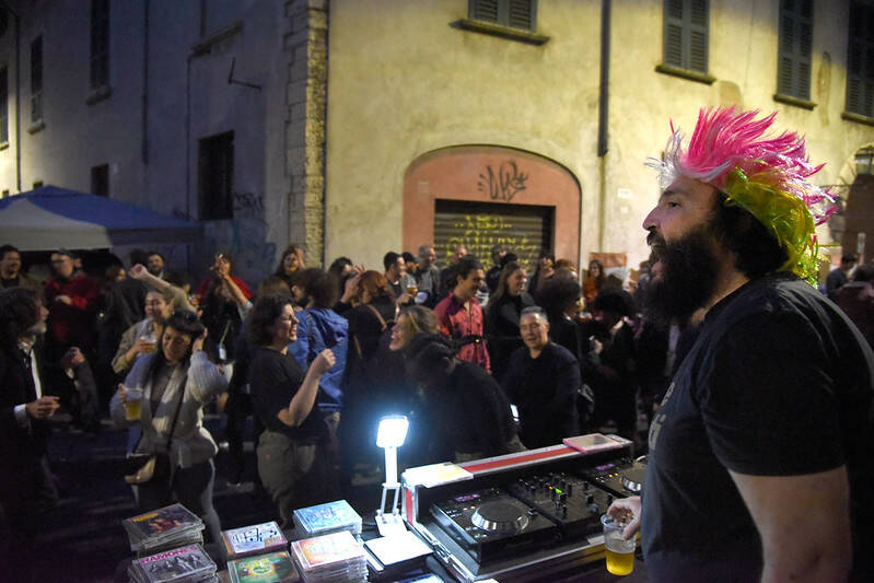 Carminiamo Festa dell'Europa quartiere Carmine locali movida 7 maggio 2022 foto Penocchio