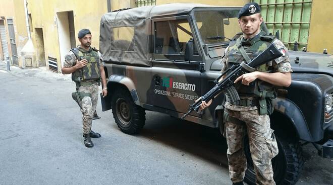 militari esercito soldati strade sicure