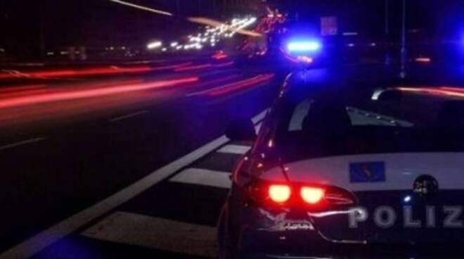 Polizia stradale notte