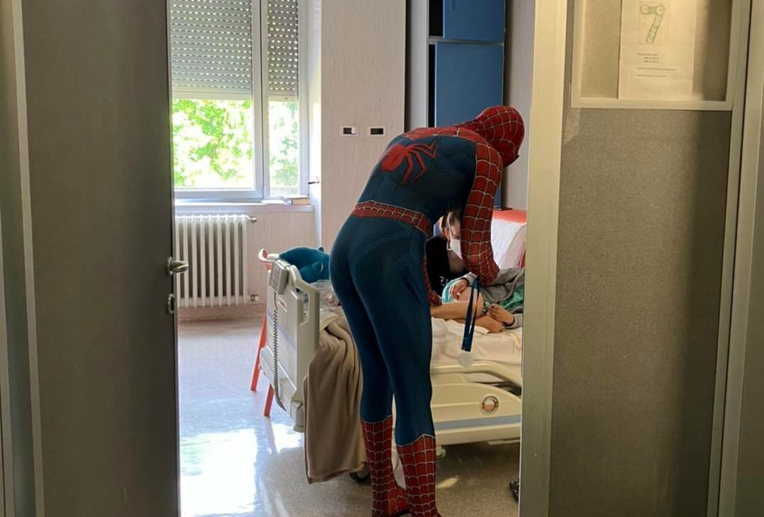 Spiderman al civile di Brescia