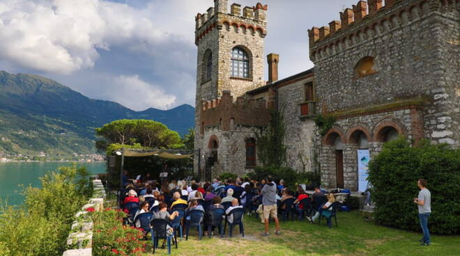 Lago d'Iseo Sebino Isola di Loreto concerti