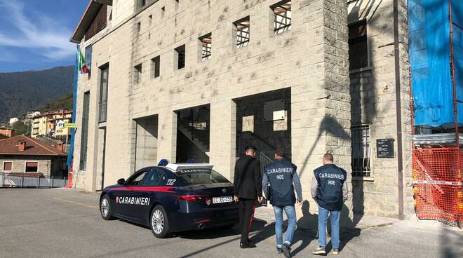 Berzo Demo carabinieri in municipio per inquinamento ex Selca