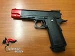 carabinieri pistola giocattolo sequestrata