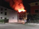 Vigili del fuoco incendio rogo fuoco Pianborno