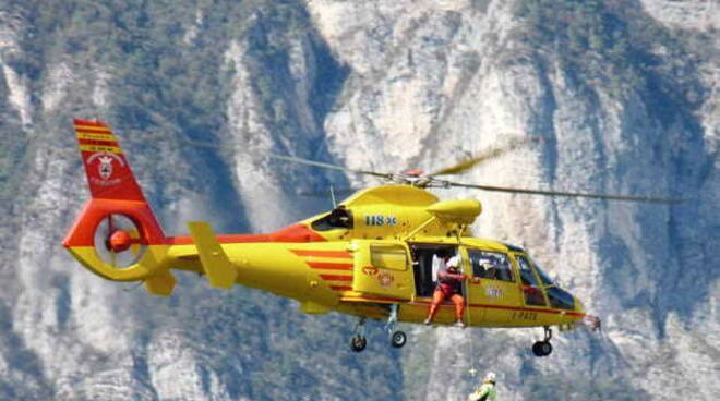 elicottero elisoccorso soccorso alpino trento monte bondone