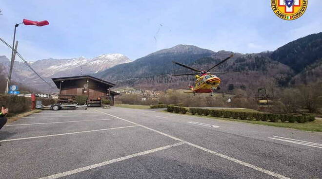 Elicottero soccorso Alpino Valbondione