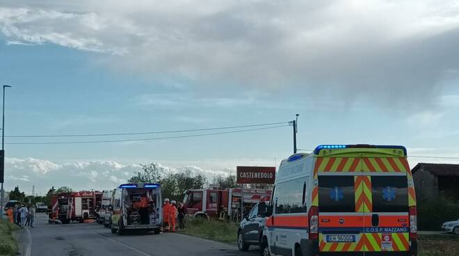 Incidente Castenedolo furgone contro autocarro vigili del fuoco