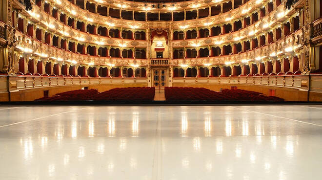 teatro grande Brescia interno