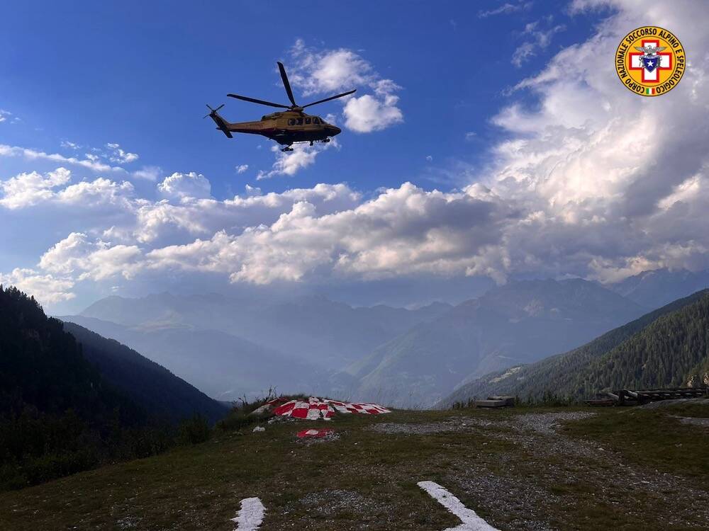 elicottero elisoccorso lago Aviolo soccorso alpino